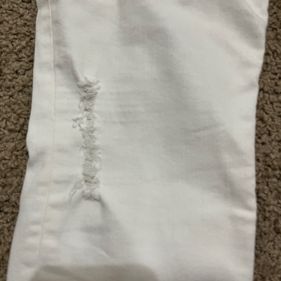 Spanx Distressed Skinny Jeans White Size Medium Style 20229 Stretch Pull On - Picture 5 of 15